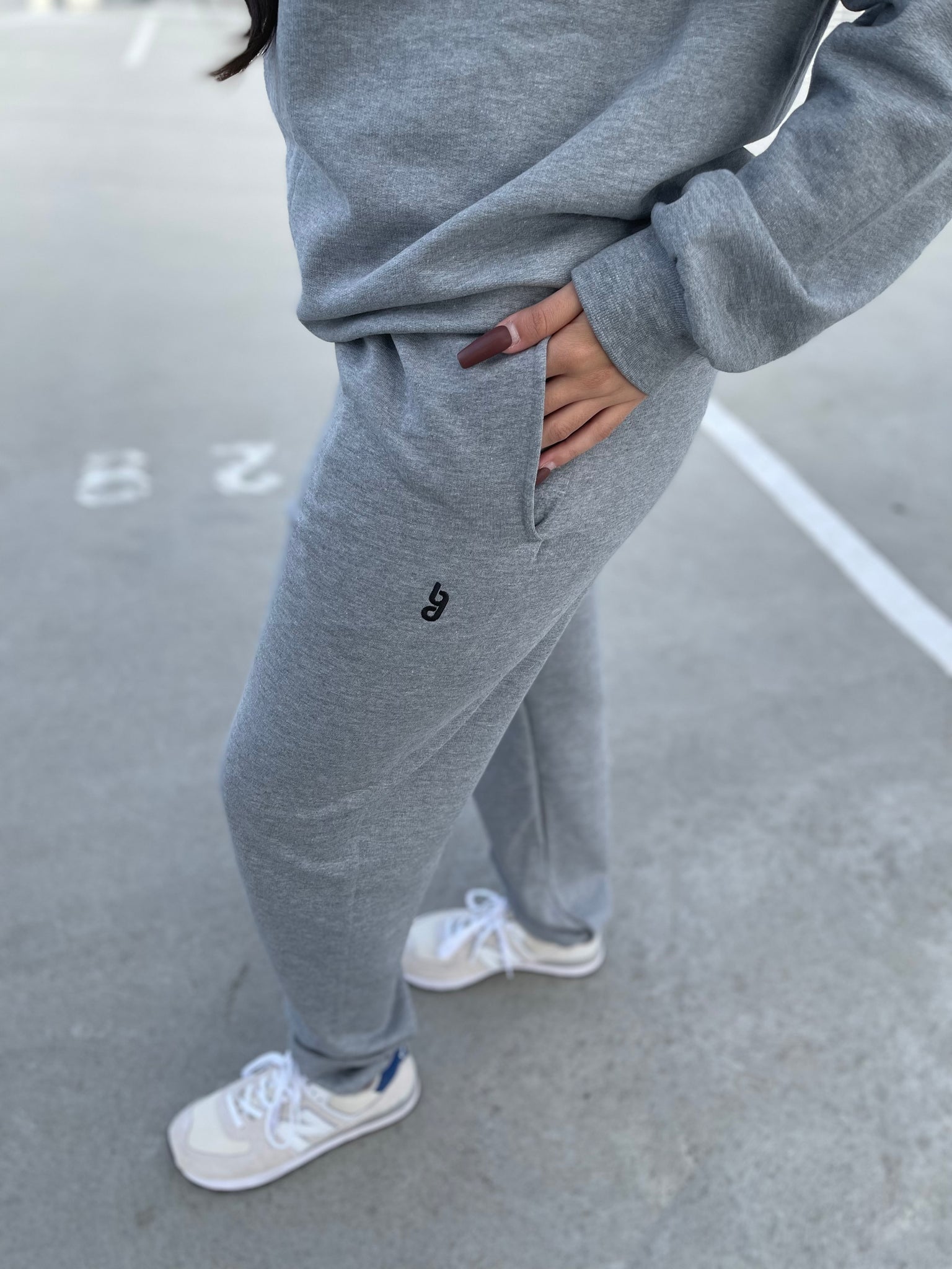 UNISEX BG SWEATPANT (GRAY)